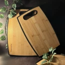 Väike lõikelaud bambus / plastik.