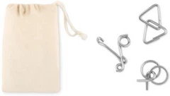 Metallist vigurmõistatused THREENATS