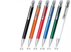 Pastapliiats Mooi, Kvaliteetne, Tugev korpus, Lai värvivalik