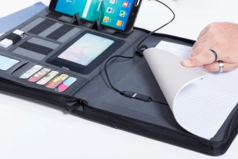 Akupangaga dokumendimapp Jaiden