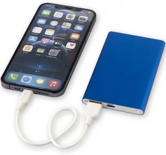 Alumiiniumist akupank, 4000 mAh