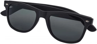 Arlo bamboo sunglasses with black coating