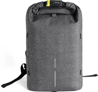 Bobby Urban vargakindel seljakott