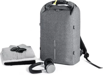 Bobby Urban vargakindel seljakott