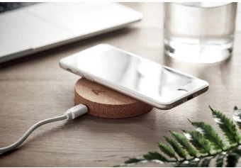 Juhtmevaba nutitelefoni laadimisalus KOKE