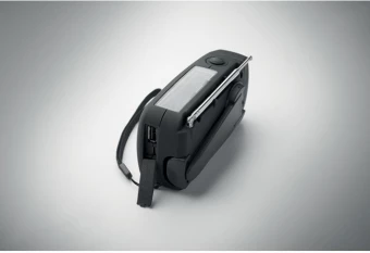 Kaasaskantav multifunktsionaalne hädaabi raadio