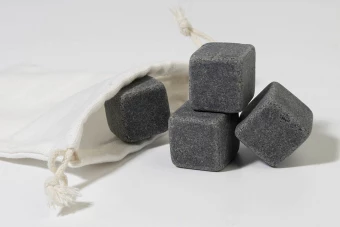 Kivist jääkuubikud Laniax