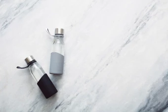 Klaasist joogipudel Lean