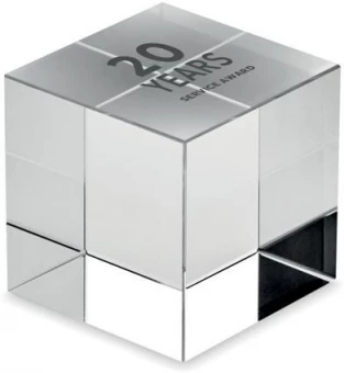 Klaasist kuubiktrofee Kubeward