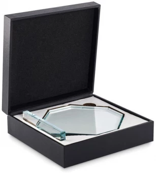 Klaasist trofee Rumbo