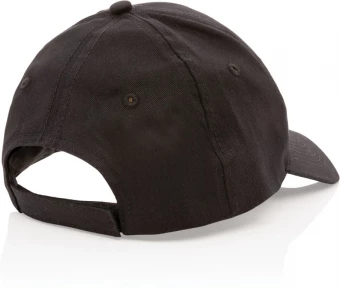 Kuue paneeliga müts