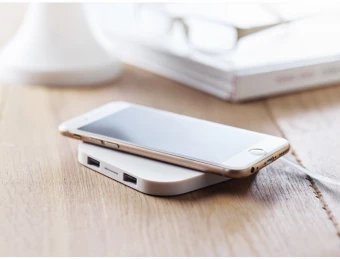 Laadija-USB jagaja UNIPAD