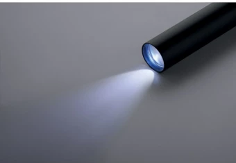 Laetav alumiiniumtaskulamp Lume