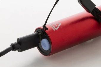 Laetav taskulamp taaskasutatud alumiiniumist, Chargelight Tone