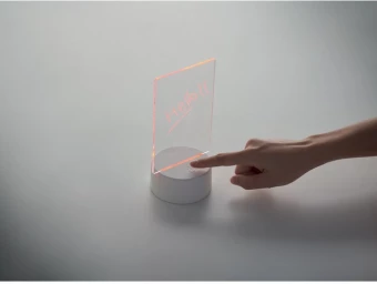 LED-valgusega märkmetahvel Ledmemo