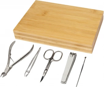 Maniküürikomplekt Ladia