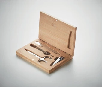 Maniküürikomplekt SEWA