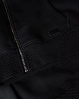 Meeste kapuutsiga pusa Williamsburg