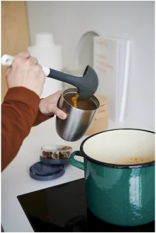 Mepal Ellipse soojendusega lõunapott