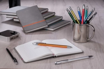 Metallist pastapliiats Avalo