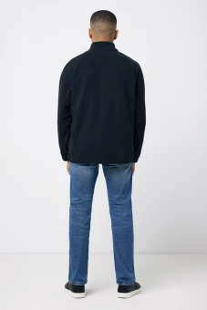 Mikrofliisist lukuga jakk Iqoniq Talungi