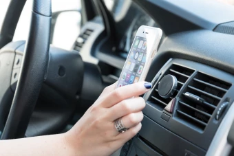 Mobiilihoidja autosse Aragor