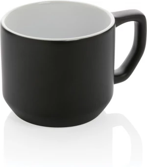 Moderne keraamiline kruus