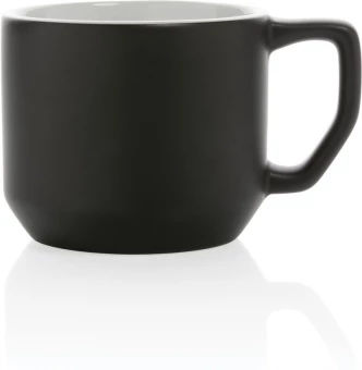 Moderne keraamiline kruus