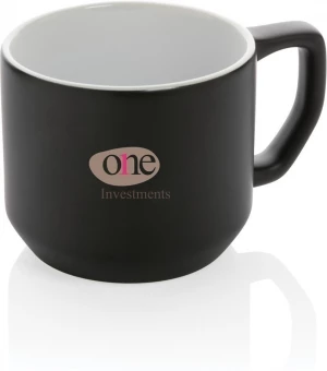 Moderne keraamiline kruus