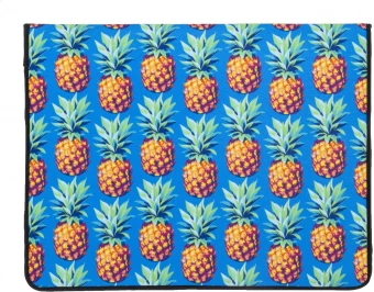 Neopreenist sülearvutikott Compack custom RPET