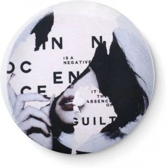 Small pin button