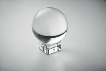 Ümmargune klaasist auhind Glassward